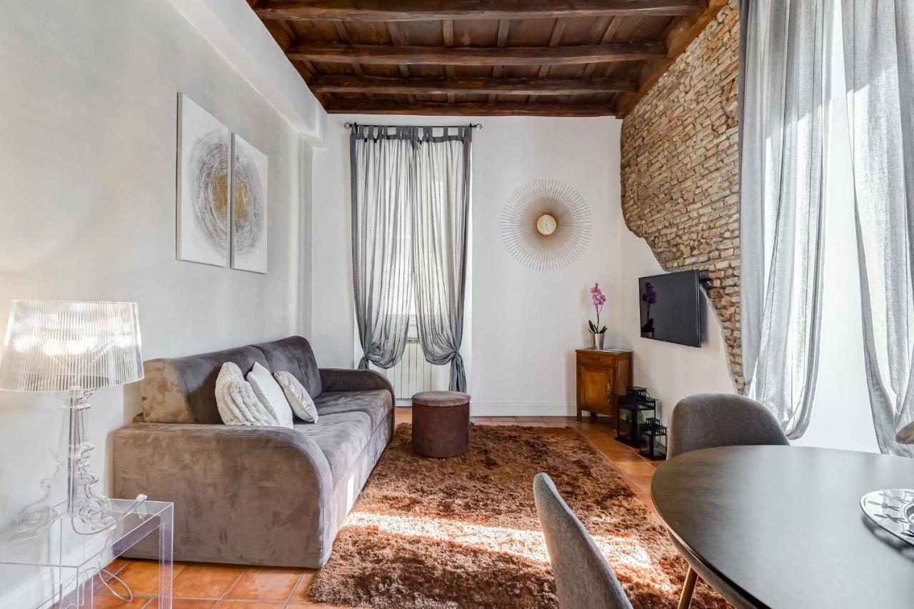 Campo Dei Fiori Royal Orchid Apartment Róma Kültér fotó